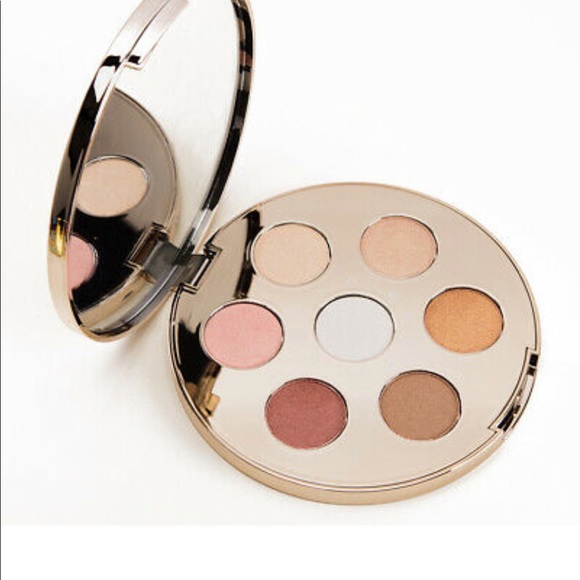 BECCA Other - 🆕 Becca Eye Lights Après Ski Glow Palette
